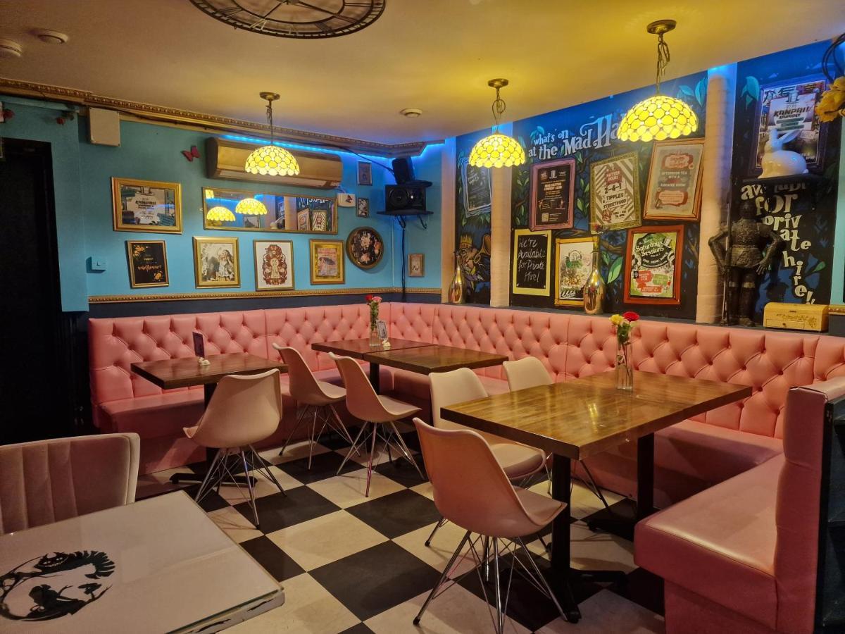 The Mad Hatter's Guestrooms *